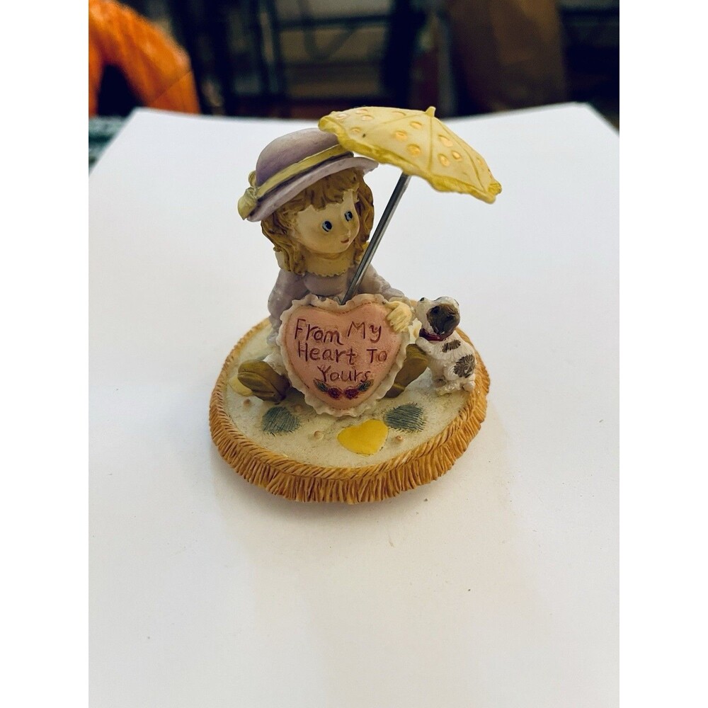 Vintage Enesco Figurine “From My Heart To Yours”  3 in x 2.5 in Footed